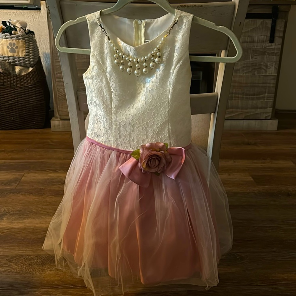 Girls formal holiday Easter dress pink and cream size 8